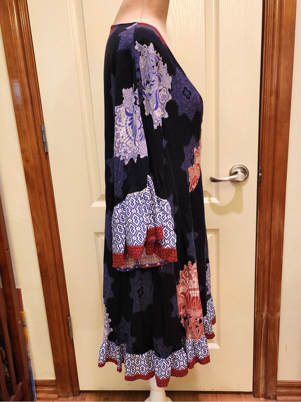 Avenue Harper Border Tunic Blue/Red/Purple/White Medallion Patchwork 22/24W - Picture 2 of 7